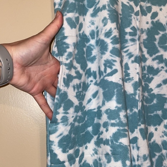 Colsie women’s medium 8 10 jumper overall romper tie dye casual crop ankle green - Picture 4 of 10